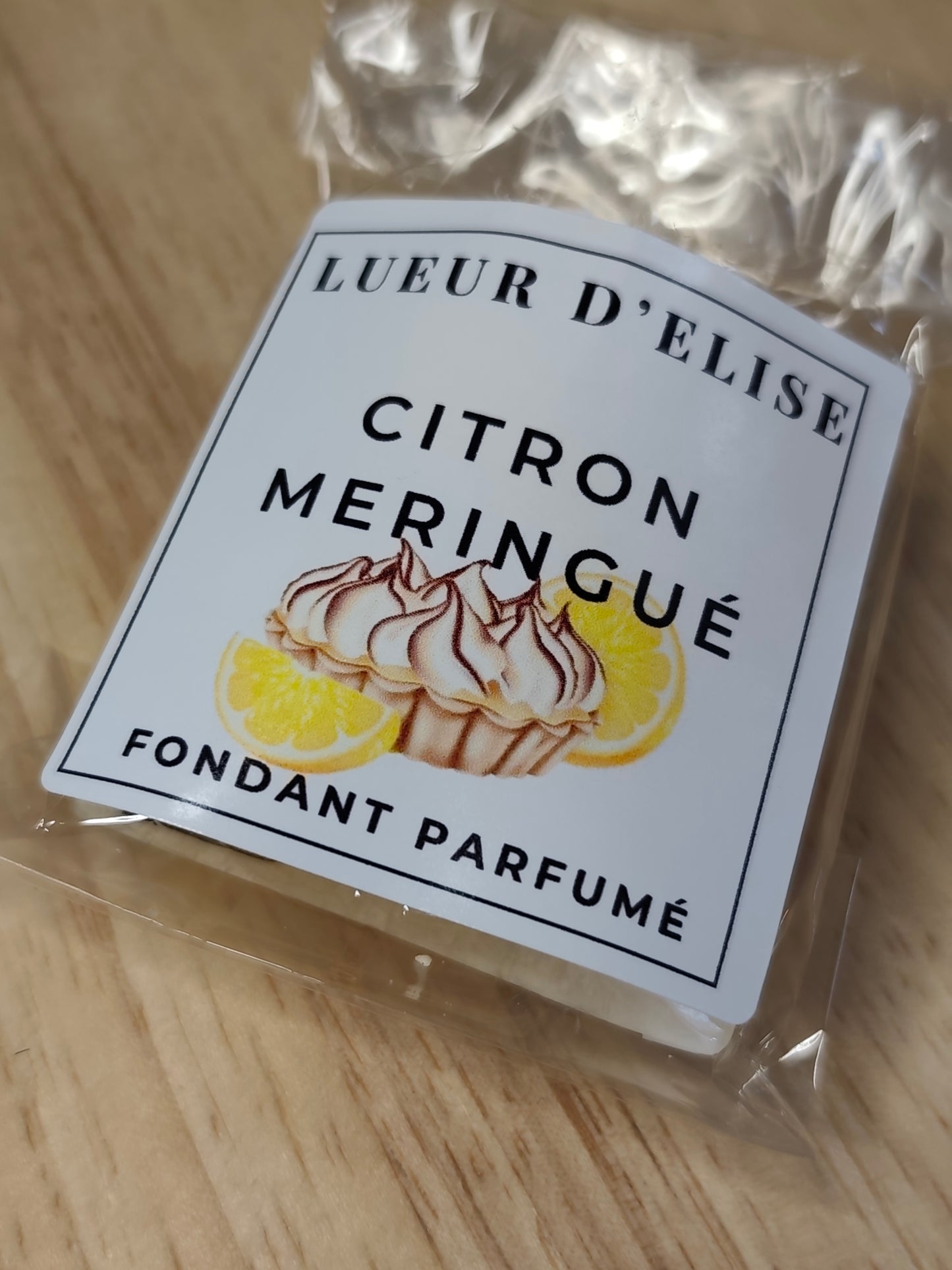 Fondants parfumés Citron meringué (cannelés)