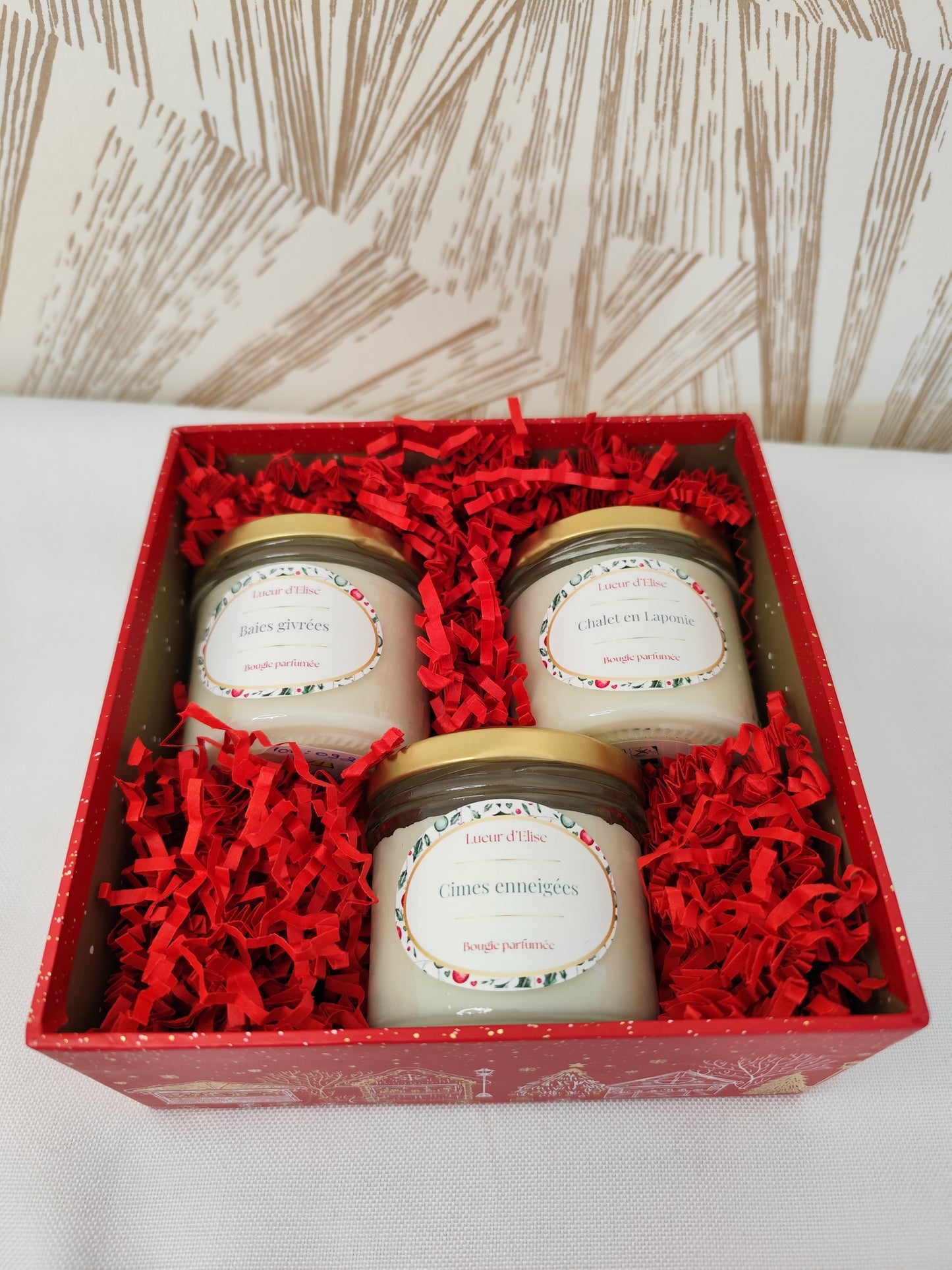 Coffret 3 bougies Baies Givrées - Chalet en Laponie - Cimes enneigées